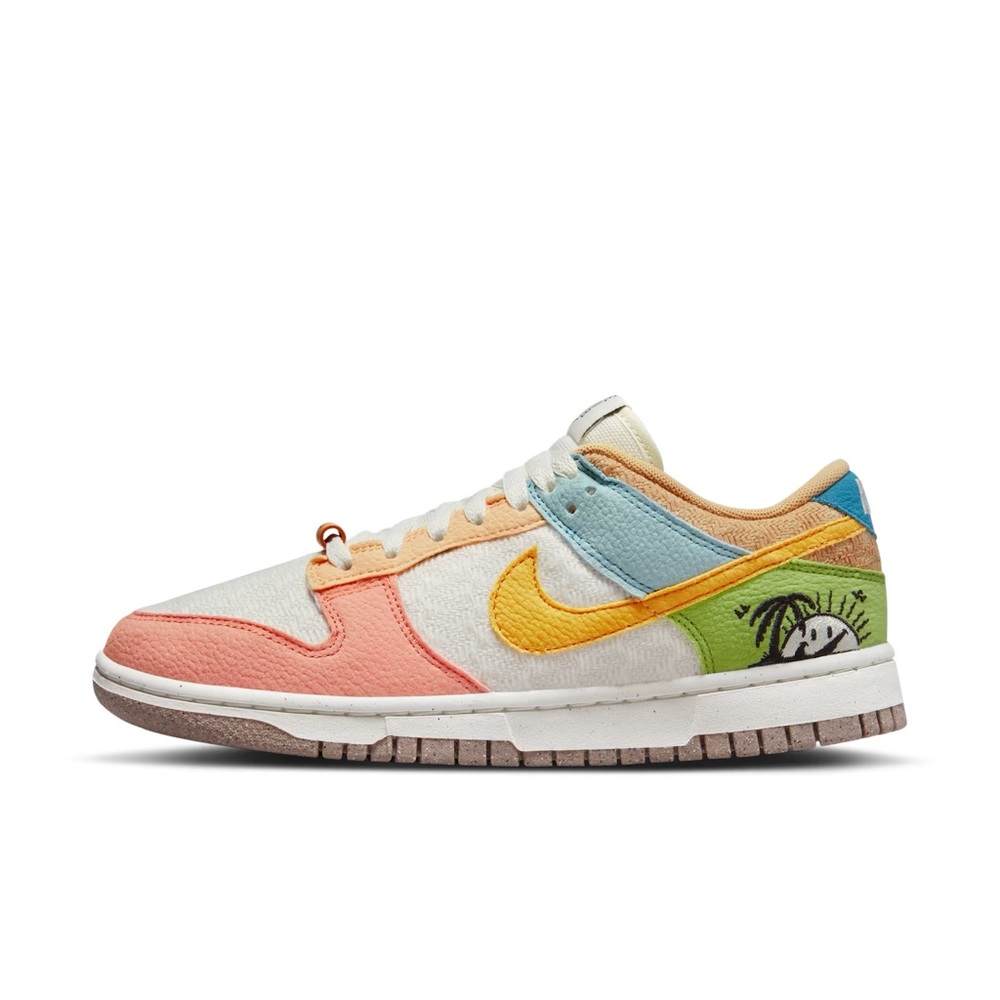 Nike 7.5 Sun Club Dunk Sneakers